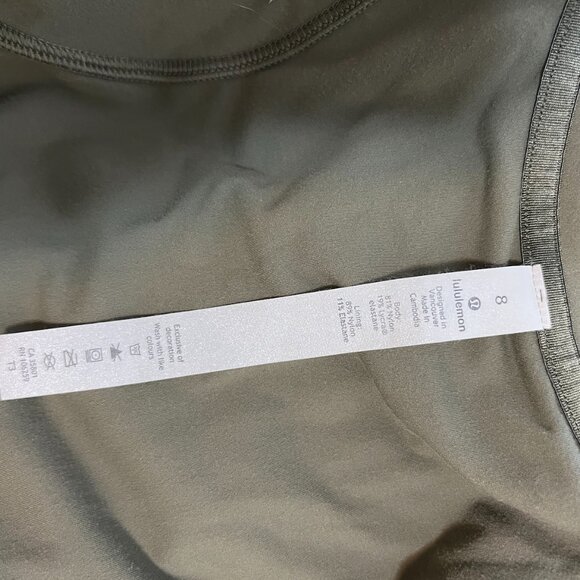 Lululemon The Ease Nulu jacket sage green size 8 - Picture 6 of 6